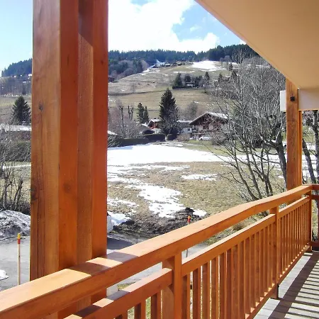 D'une A A 10 M Des Pistes Avec Terrasse Amenagee Et Wifi Apartment