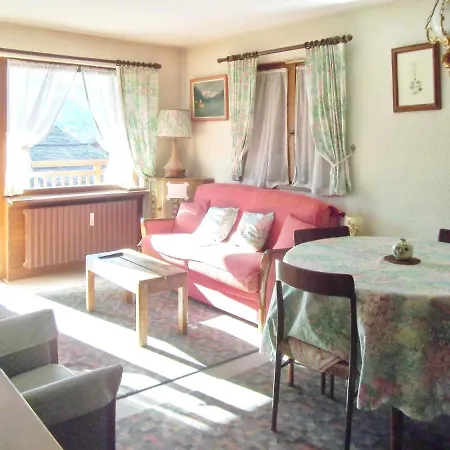 D'une A A 10 M Des Pistes Avec Terrasse Amenagee Et Wifi * Megeve